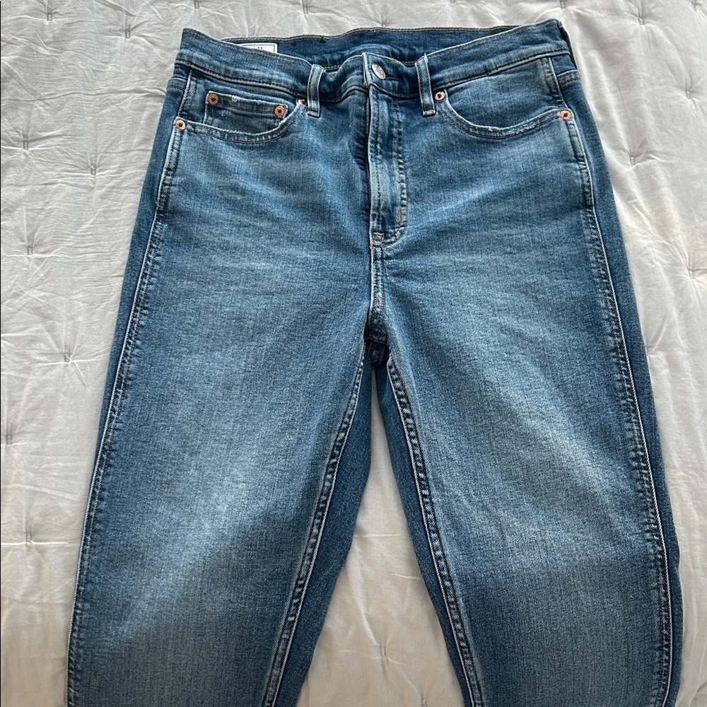 GAP Women’s Vintage Slim High Rise Jeans